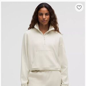 NWOT Lululemon Bruahed Softstream Women's Cream Quarter-Zip Pullover